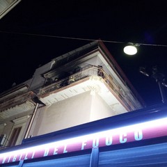 Corato, l'intervento dei Vigili del fuoco a seguito di un incendio in via Mercadante