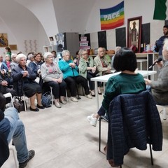 A Corato la prima panchina arancione dedicata ai malati di Parkinson