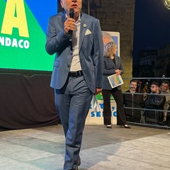 Corato chiede ascolto e cambiamento: piazza gremita per Pietro Zona