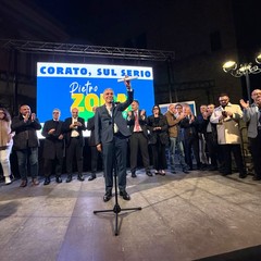 Corato chiede ascolto e cambiamento: piazza gremita per Pietro Zona