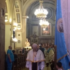 San Cataldo riscalda i cuori dei coratini