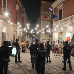 Corato rinnova la tradizione: si accendono le Barche di Santa Maria