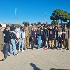 Gli studenti dell'istituto Oriani-Tandoi di Corato incontrano l'Esercito