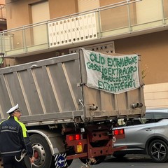 «Riprendiamoci la nostra dignità», a Corato il secondo maxi corteo in una settimana