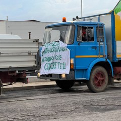 «Riprendiamoci la nostra dignità», a Corato il secondo maxi corteo in una settimana