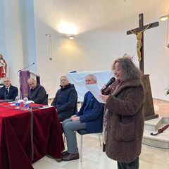 Gesù Cristo risorge sul mondo che volge