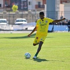 Corato tra calcio e solidarietà: il Brasile si impone 4-2