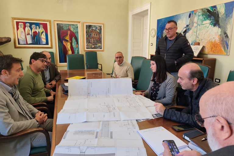 Accordo tra Regione Puglia e Ferrotramviaria per una strada alternativa del passaggio a livello