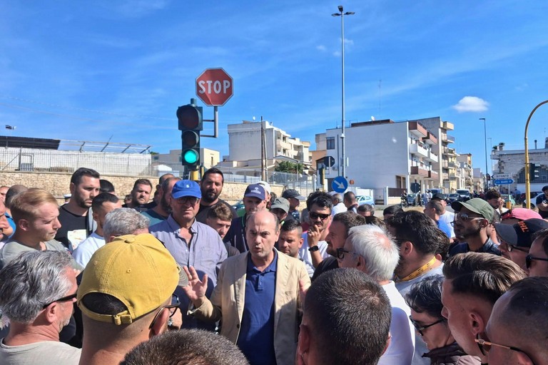 De Benedittis alla protesta degli olivicoltori