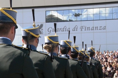 Italia: Guardia di Finanza, pubblicato il bando per il 