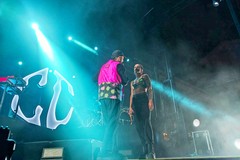 Una serata piena di “Cuoricini”: il concerto dei Coma Cose a Corato