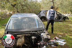 Auto cannibalizzate rinvenute in contrada Femmina Morta