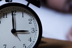 Torna l’ora solare: lancette indietro di un’ora nella notte tra sabato e domenica