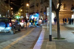 Furto nella notte in un bar del centro: danni e bottino incerto