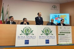 Due coratini all'Istituto "Bona Sforza" di Bari per una conferenza sul Mediterraneo