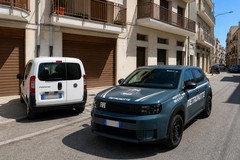 Scorribande notturne: sventato un furto e recuperate due auto rubate