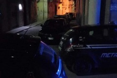 Ladri d'auto messi in fuga dalle guardie giurate