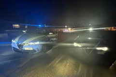Il furto di carburante non riesce, ladri in fuga: fermato un 30enne