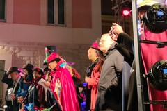 Carnaval Dance", con "Ciao Darwin vince il  palio del Carnevale coratino