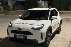 Tentano di rubare una Peugeot 408, messi in fuga dai vigilantes