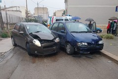 Incidente tra due auto su via Belvedere