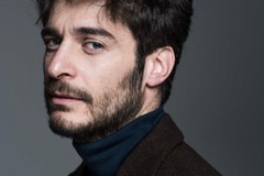 "Non Svegliate Lo Spettatore": lo spettacolo con Lino Guanciale è sold out
