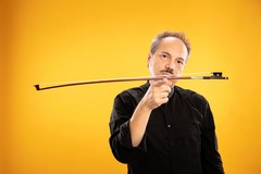 A Corato il concerto "Stringology" con Luca Ciarla