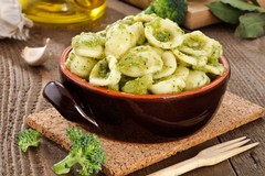 La prima Sagra delle Orecchiette a piazza Buonarroti