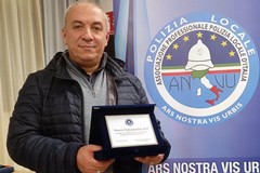 Premio professionalità a Vito Montaruli