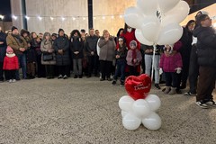 Corato ricorda il piccolo Damiano e abbraccia i suoi genitori