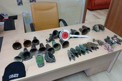 Fermato al cimitero mentre rubava oggetti in rame: denunciato