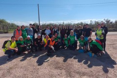 I volontari di "PuliAmo Corato" al lavoro per restituire decoro a via vecchia Barletta