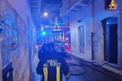 Rogo a Corato su un terrazzo in via Sant'Elia: tre famiglie evacuate