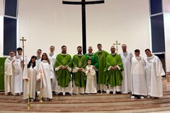 Sacerdoti e seminaristi nelle parrocchie di Corato per “Uniti nel Dono”