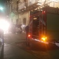 Auto in fiamme su via Gaspara Stampa