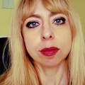 La coratina Rosa Francesca Capozza presenta "Giorni di ordinaria follia "