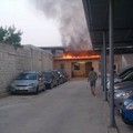 Incendio all'alba in un autoparco sulla ex sp231 direzione Corato