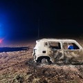 Jeep in fiamme nelle campagne di Corato