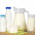 Crolla il prezzo del latte: chiesto l'intervento della Regione