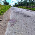 Buche di via Francavilla: anziano perde il controllo del motociclo e cade rovinosamente