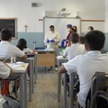 Monitoraggio Covid nelle scuole e terza dose di vaccino, l'andamento in Puglia