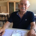 Nonno Domenico, a 83 anni sui banchi di scuola