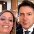 La senatrice Piarulli a fianco di Giuseppe Conte nel tour elettorale in Puglia