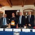 Il Rotary Corato consegna due defibrillatori portatili alla Polizia Locale