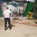 Grave incendio alla Masseria di Cristo, distrutto deposito