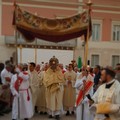 Corpus Domini, processione solenne per le vie della città