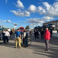 Corato, la protesta di agricoltori e autotrasportatori: “Ci hanno rubato il reddito”