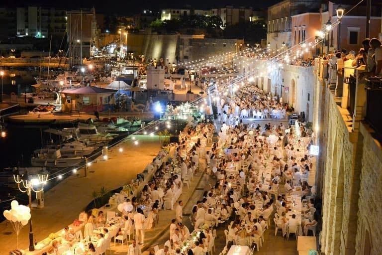 “Bisceglie en Blanc”