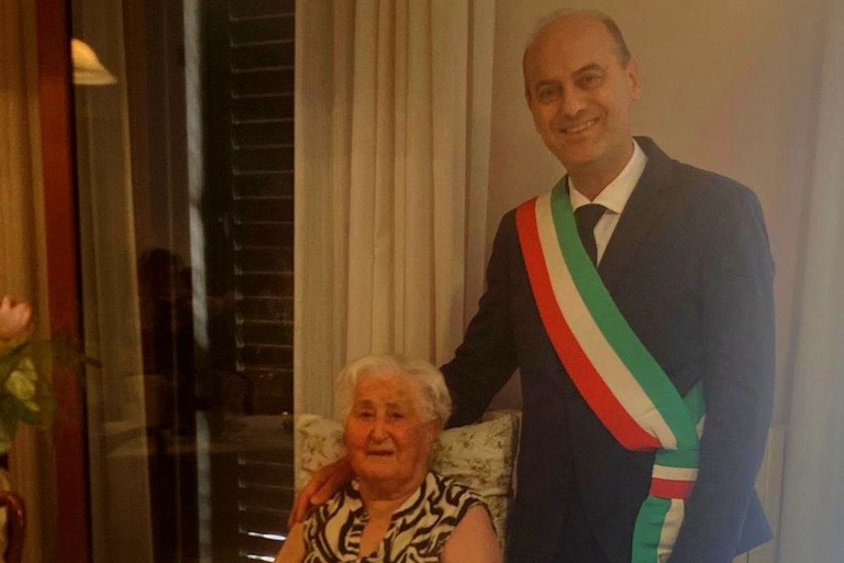 100 anni della signora Maria Lobascio