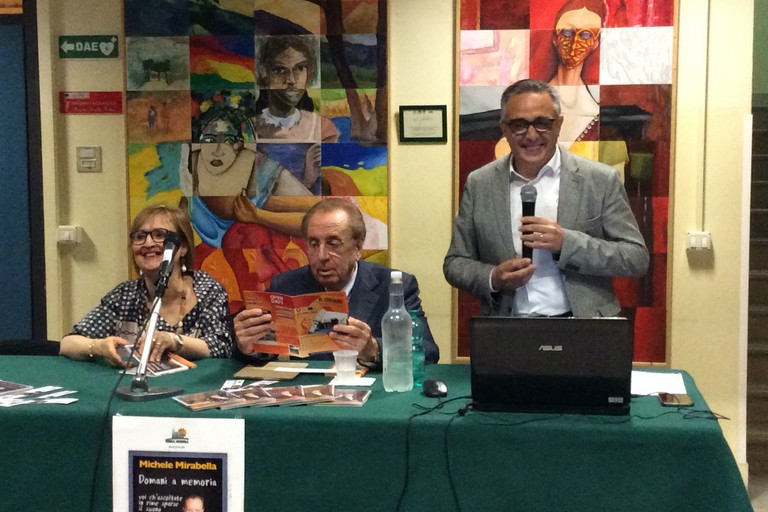 Domani a memoria: una speciale lezione di letteratura con il prof. Michele Mirabella. <span>Foto Luciana Cusanno </span>